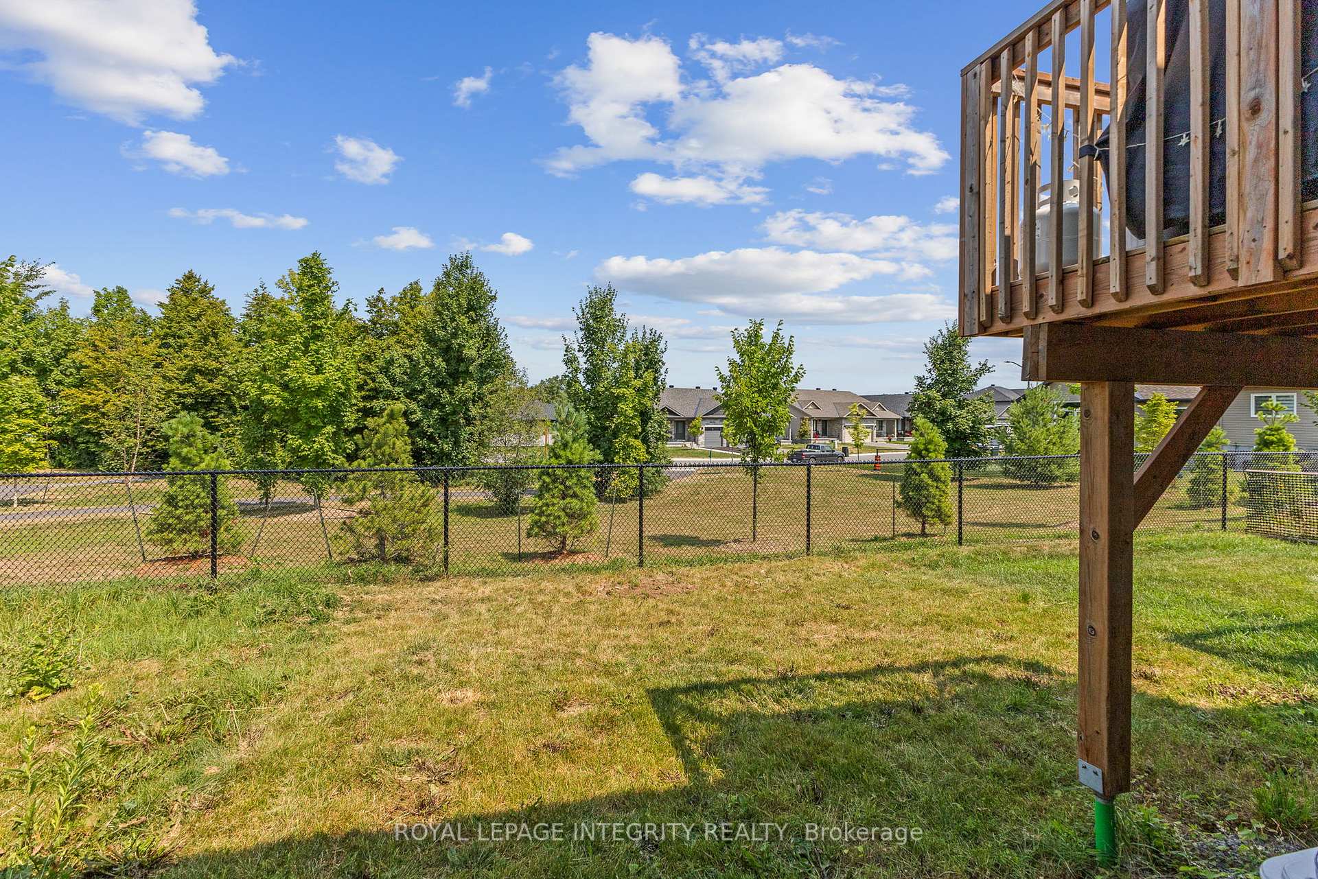 Photo 31 of 29 Morgan Clouthier Way, Arnprior — HOMEH