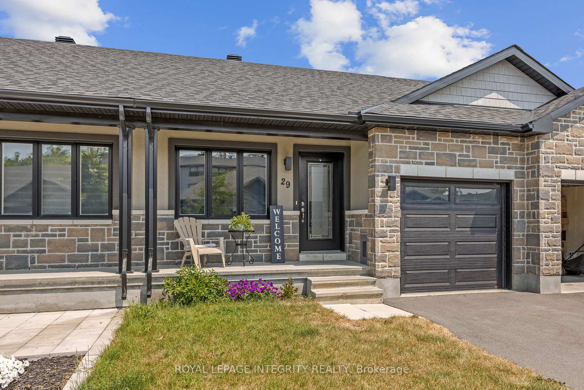 Photo 36 of 29 Morgan Clouthier Way, Arnprior — HOMEH