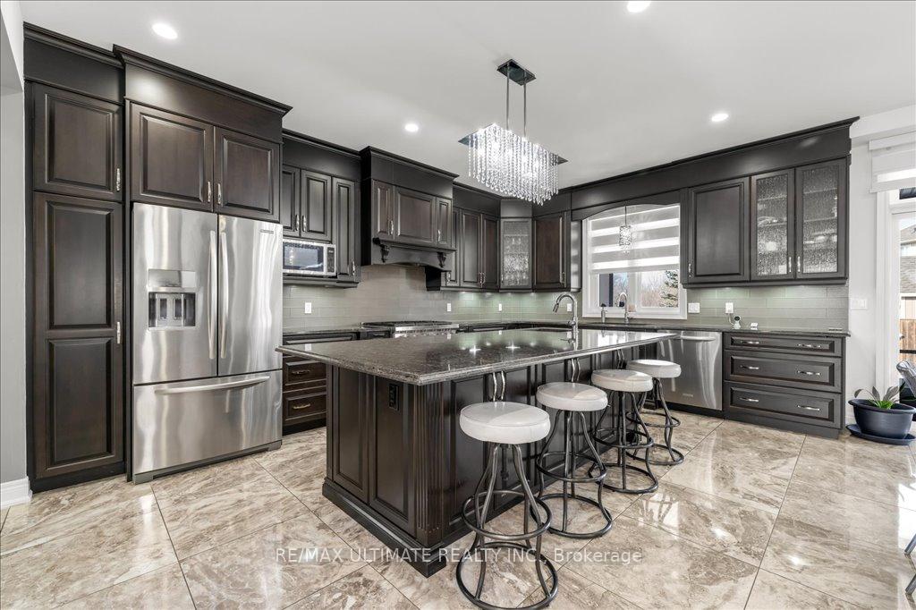 Photo 6 of 255 Colbeck Drive, Welland, Coyle Creek — HOMEH