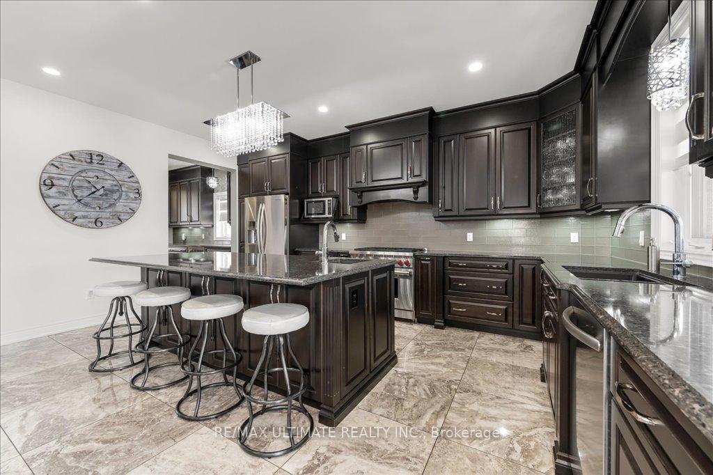 Photo 8 of 255 Colbeck Drive, Welland, Coyle Creek — HOMEH