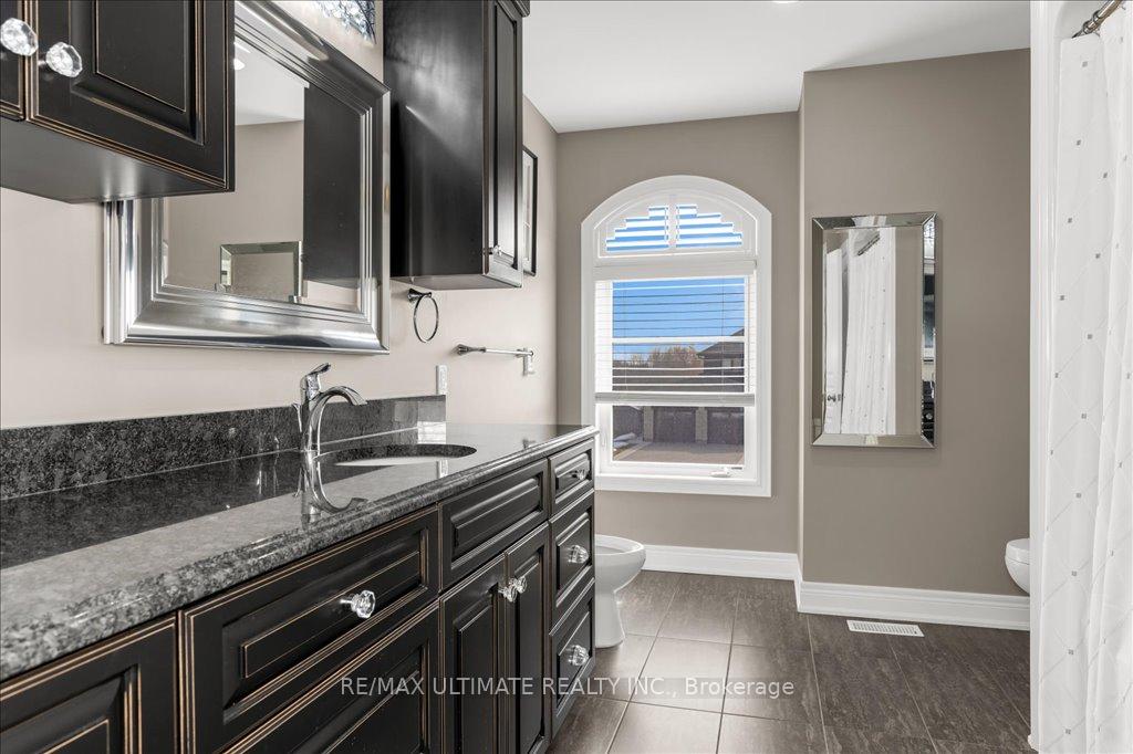 Photo 19 of 255 Colbeck Drive, Welland, Coyle Creek — HOMEH