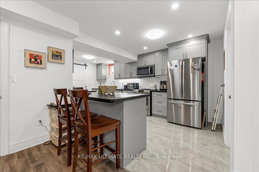 Photo 22 of 255 Colbeck Drive, Welland, Coyle Creek — HOMEH