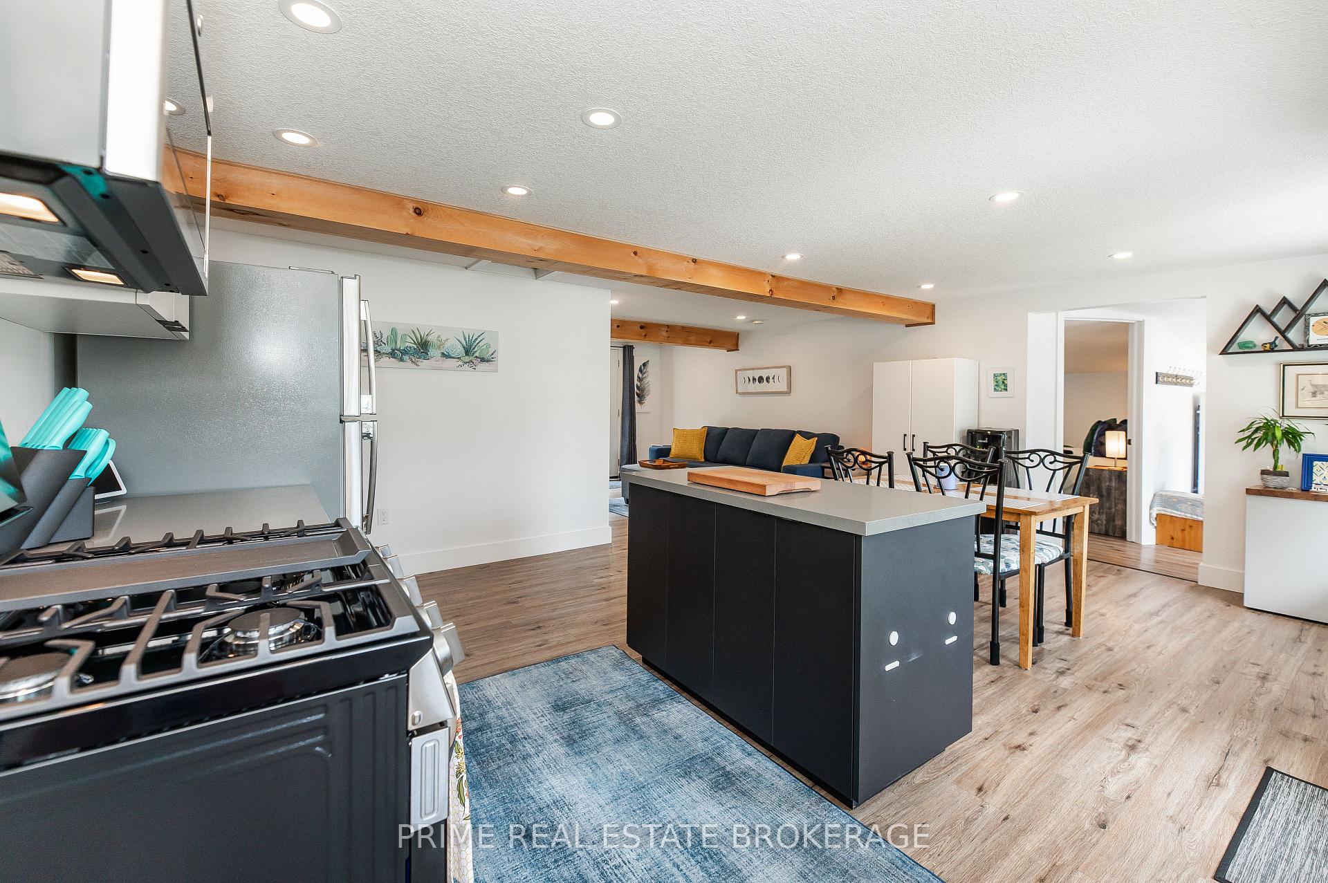 Photo 9 of 169 Harper Street, West Elgin, Rodney — HOMEH