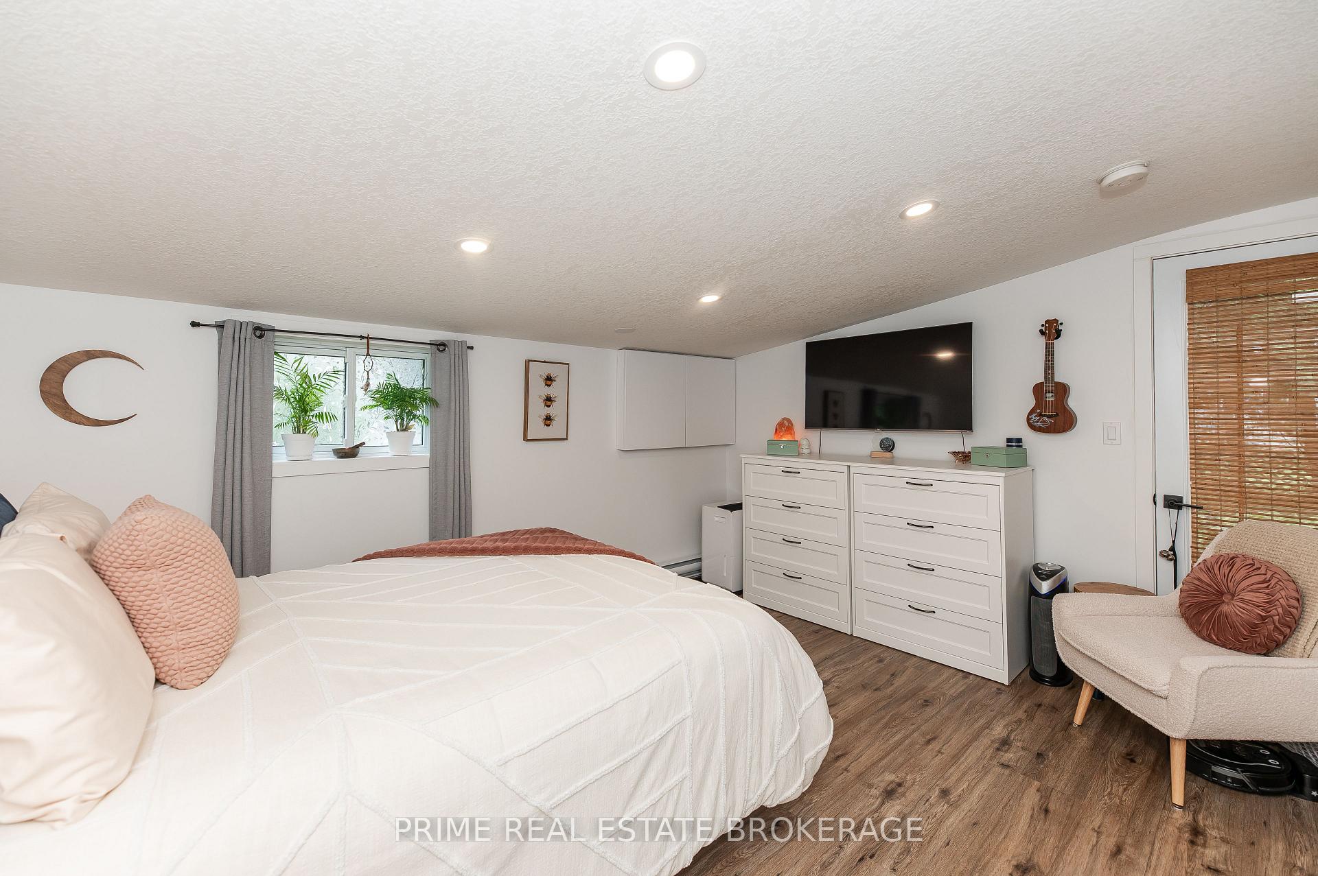 Photo 18 of 169 Harper Street, West Elgin, Rodney — HOMEH