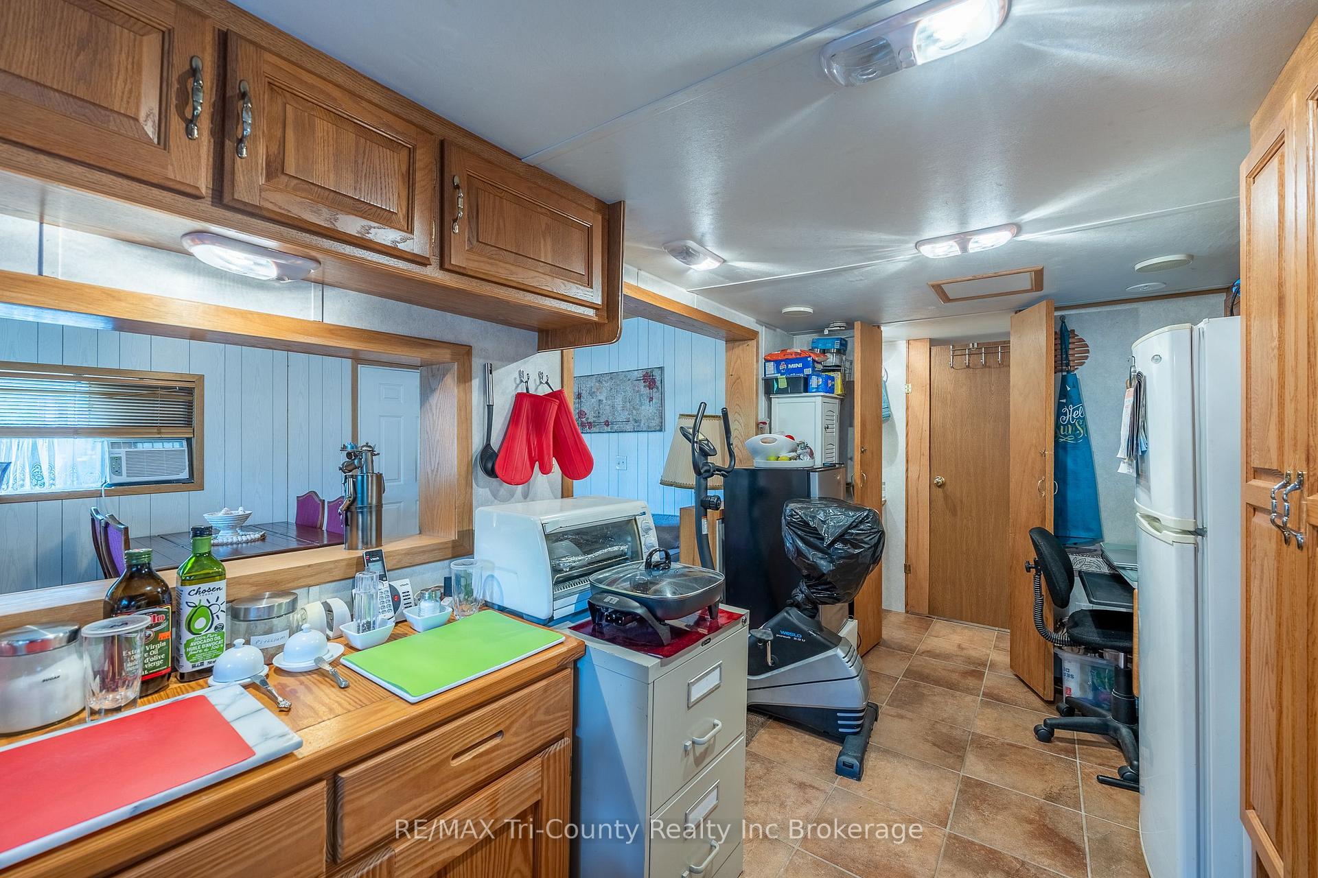 Photo 5 of Unit 32, 33 Pitt Street, Bayham, Port Burwell — HOMEH