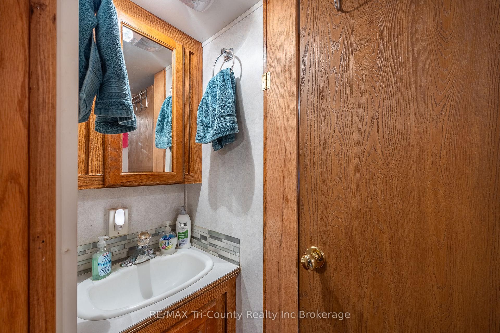 Photo 10 of Unit 32, 33 Pitt Street, Bayham, Port Burwell — HOMEH