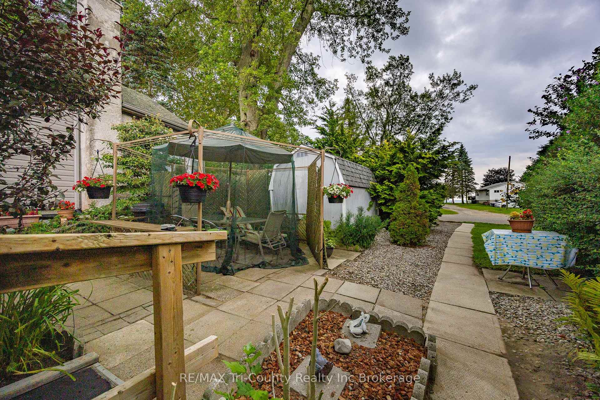 Photo 17 of Unit 32, 33 Pitt Street, Bayham, Port Burwell — HOMEH