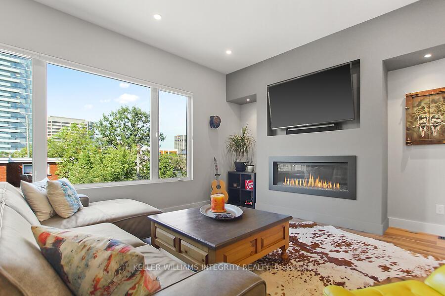Photo 14 of Unit D, 84 Carruthers Avenue, Ottawa, Mechanicsville — HOMEH