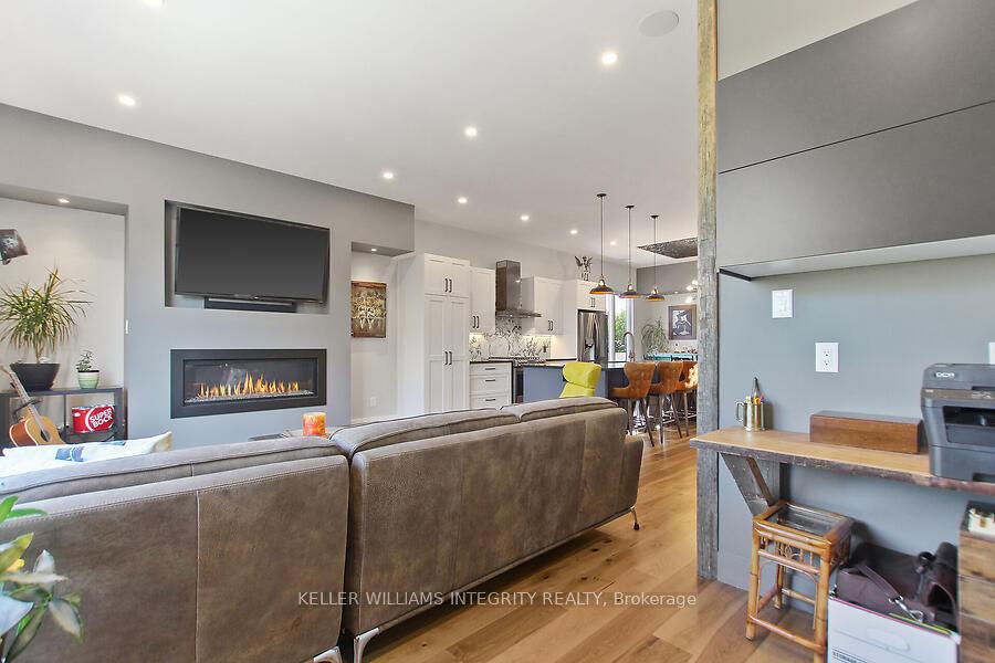 Photo 17 of Unit D, 84 Carruthers Avenue, Ottawa, Mechanicsville — HOMEH
