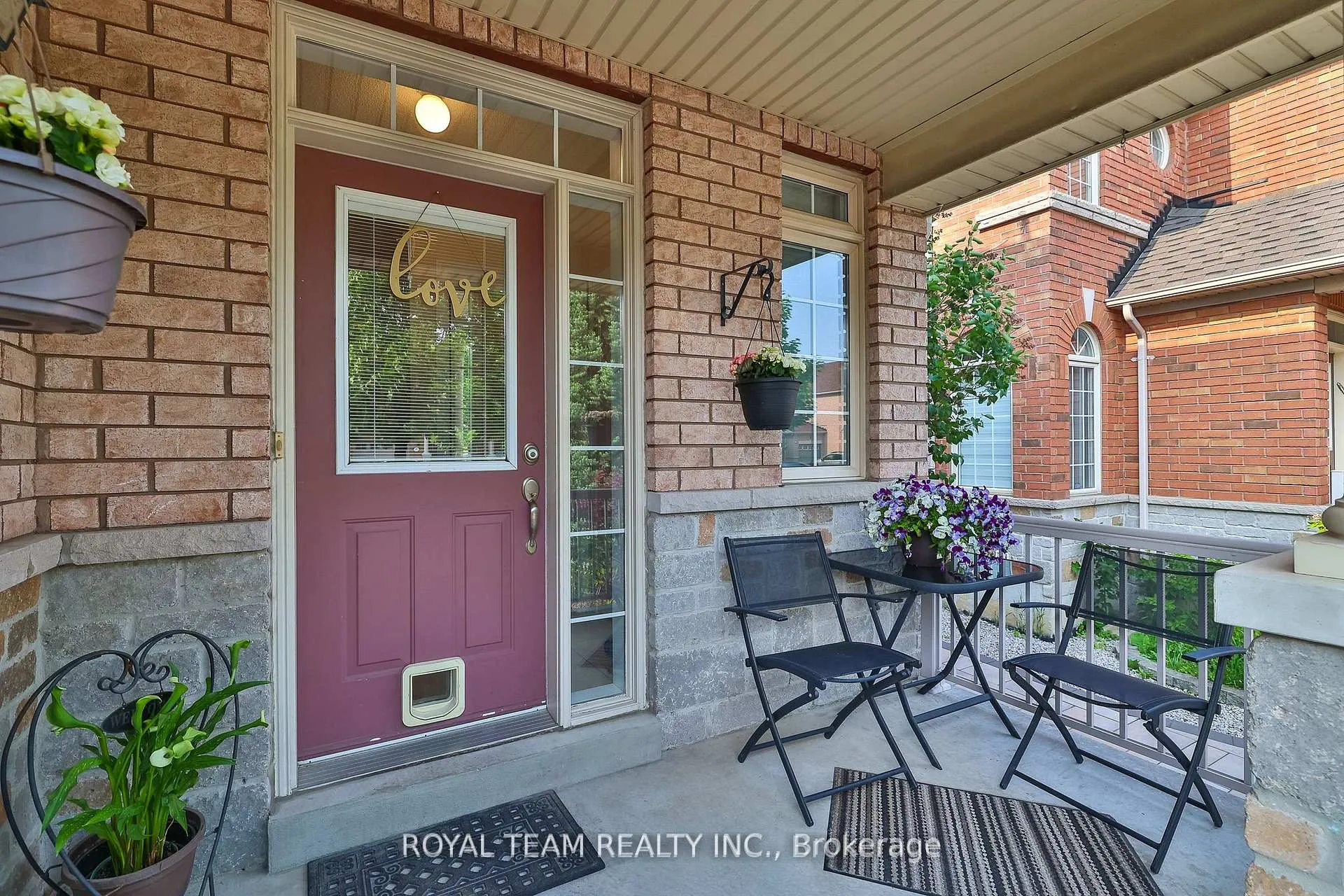 Photo 2 of 76 Degas Drive, Vaughan, Patterson — HOMEH