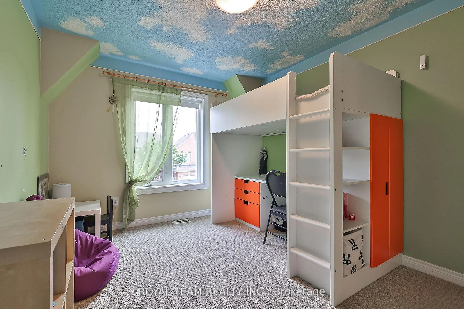 Photo 17 of 76 Degas Drive, Vaughan, Patterson — HOMEH