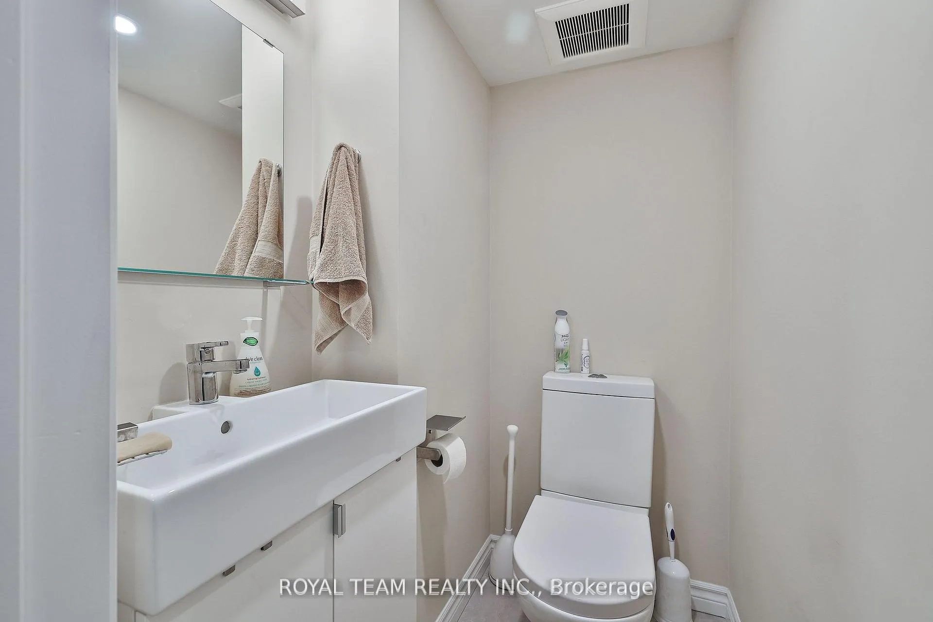 Photo 23 of 76 Degas Drive, Vaughan, Patterson — HOMEH