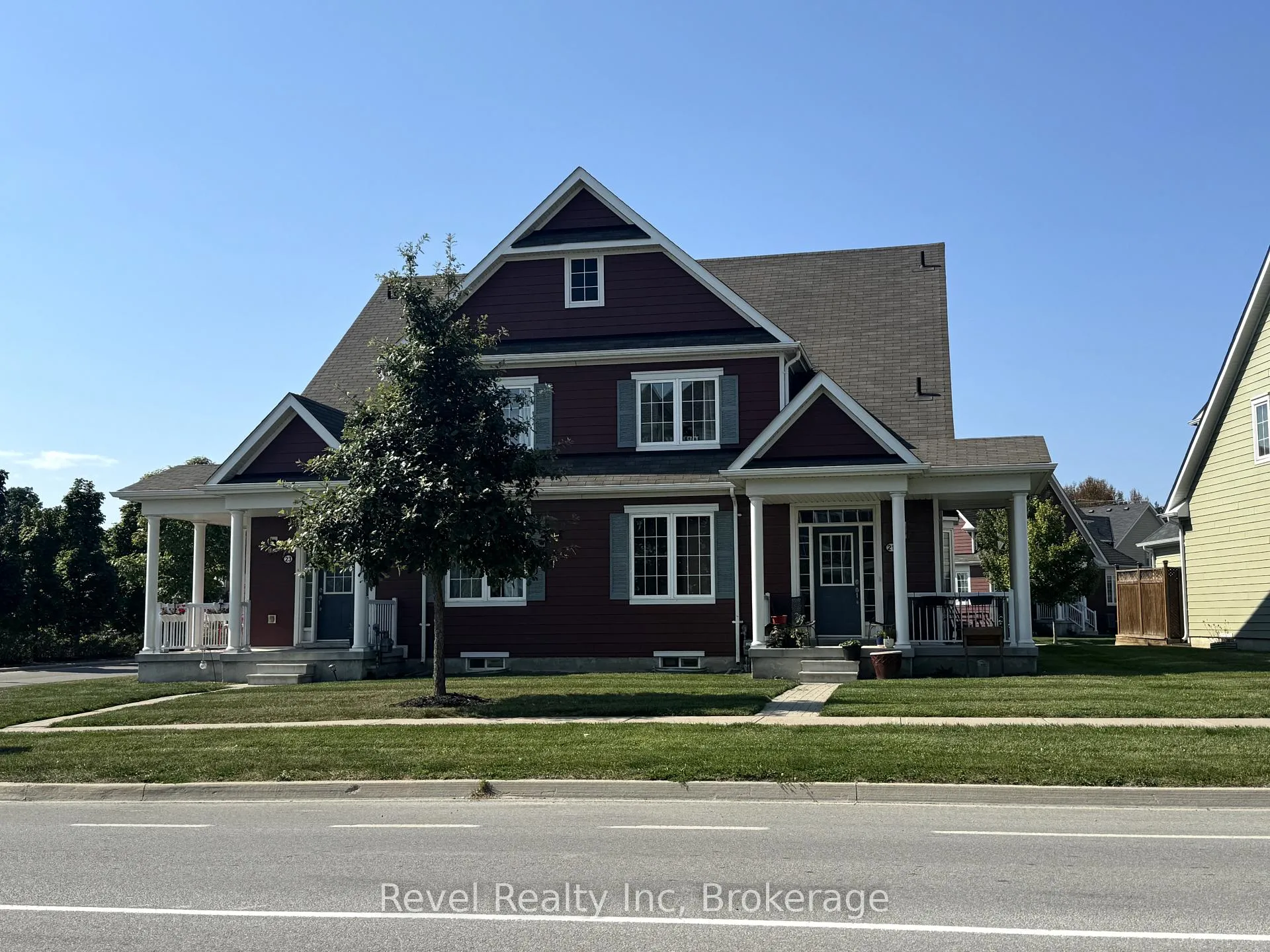 Front of Unit 29, 21 Village Gate Drive