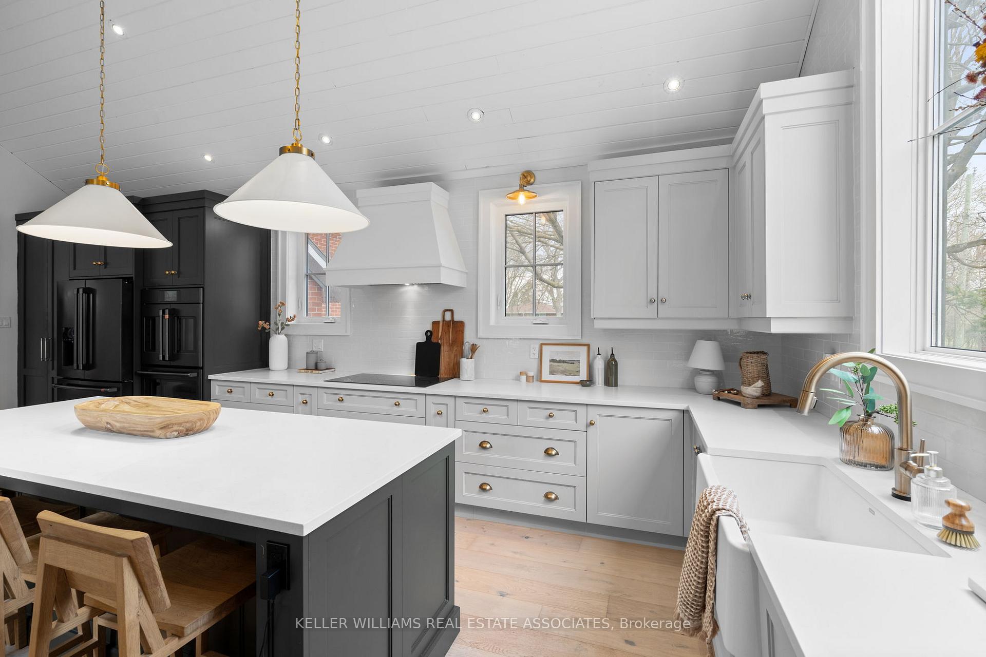 Photo 15 of 6 Scott Court, Uxbridge, Rural Uxbridge — HOMEH