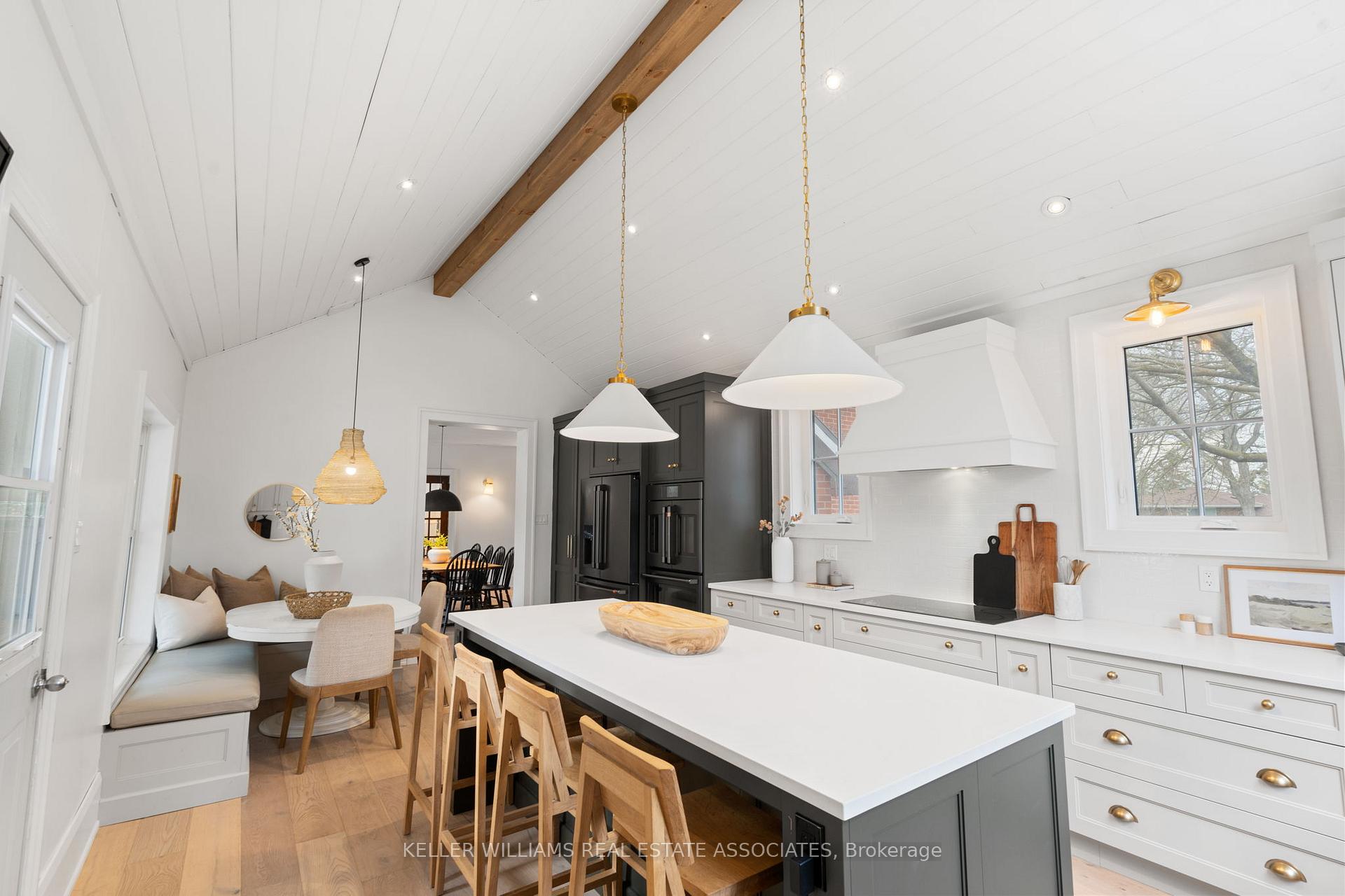 Photo 16 of 6 Scott Court, Uxbridge, Rural Uxbridge — HOMEH
