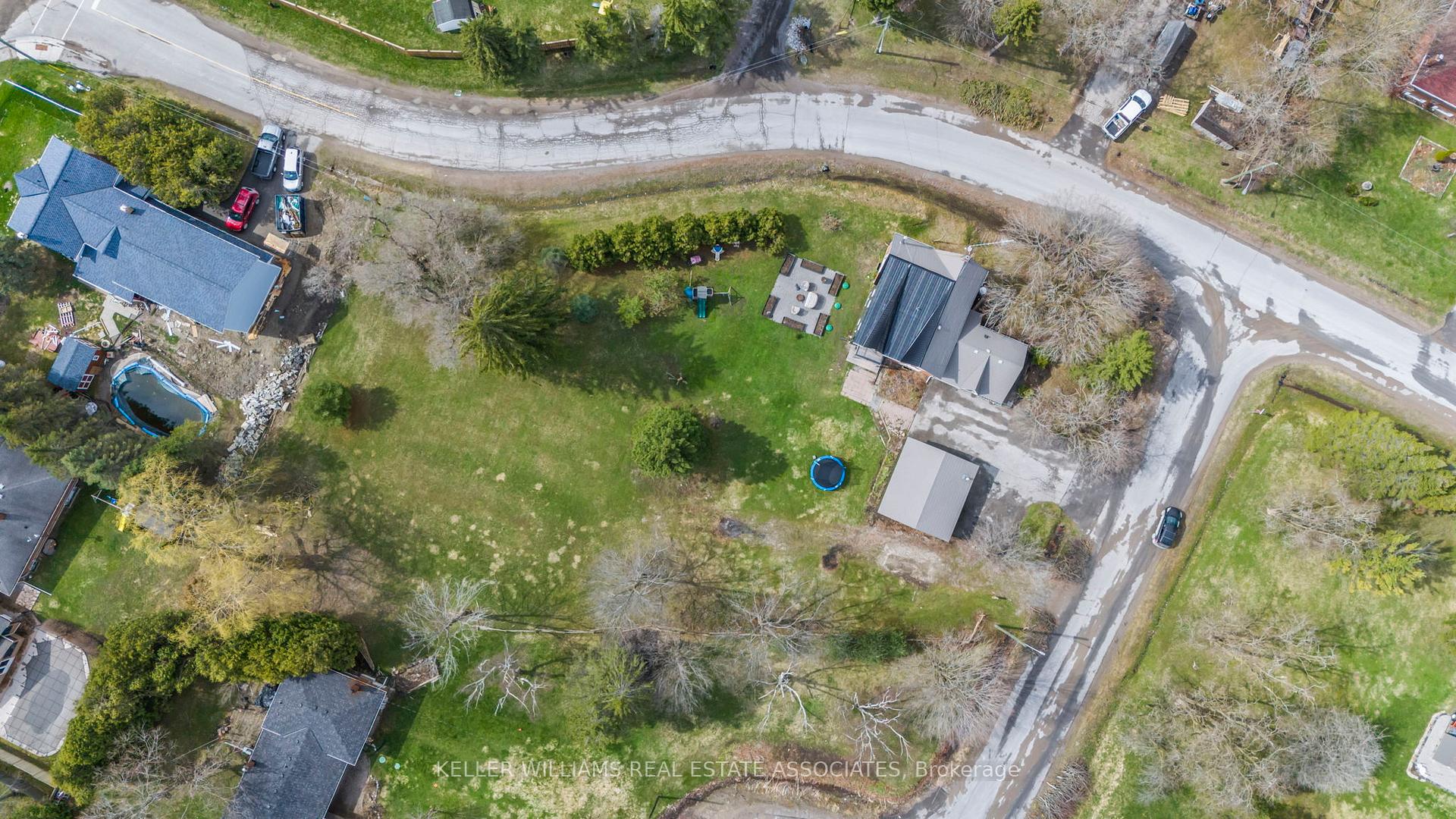 Photo 50 of 6 Scott Court, Uxbridge, Rural Uxbridge — HOMEH