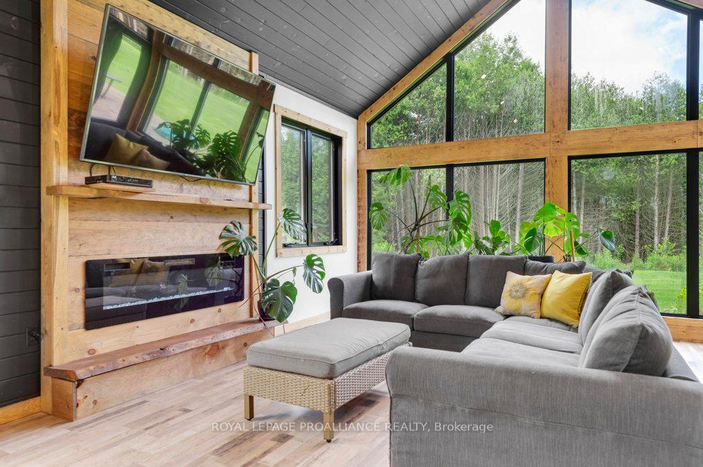 Photo 7 of 990 French Settlement Road, Tweed, Hungerford (Twp) — HOMEH
