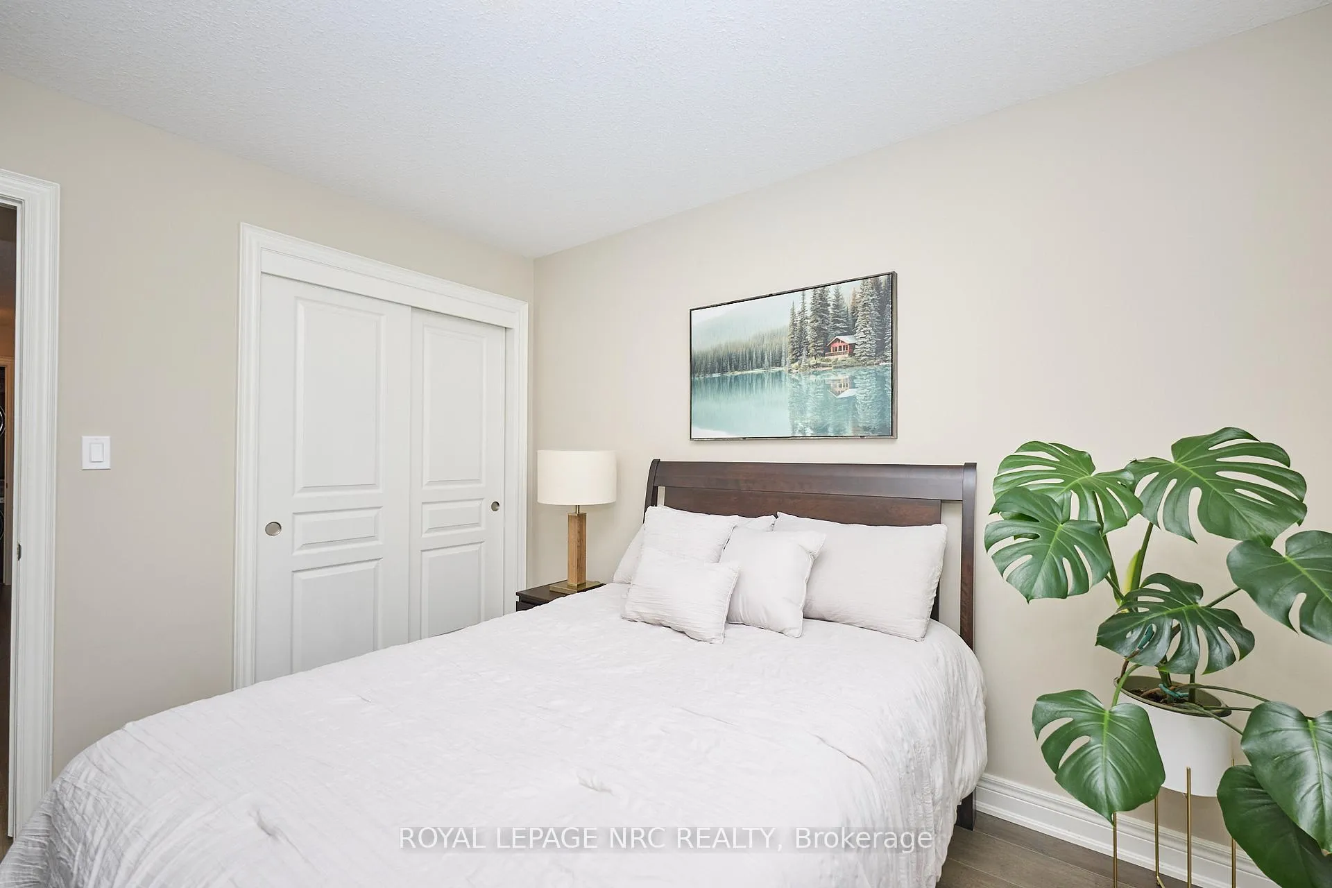 Photo 34 of 118 Roselawn Crescent, Welland, Coyle Creek — HOMEH