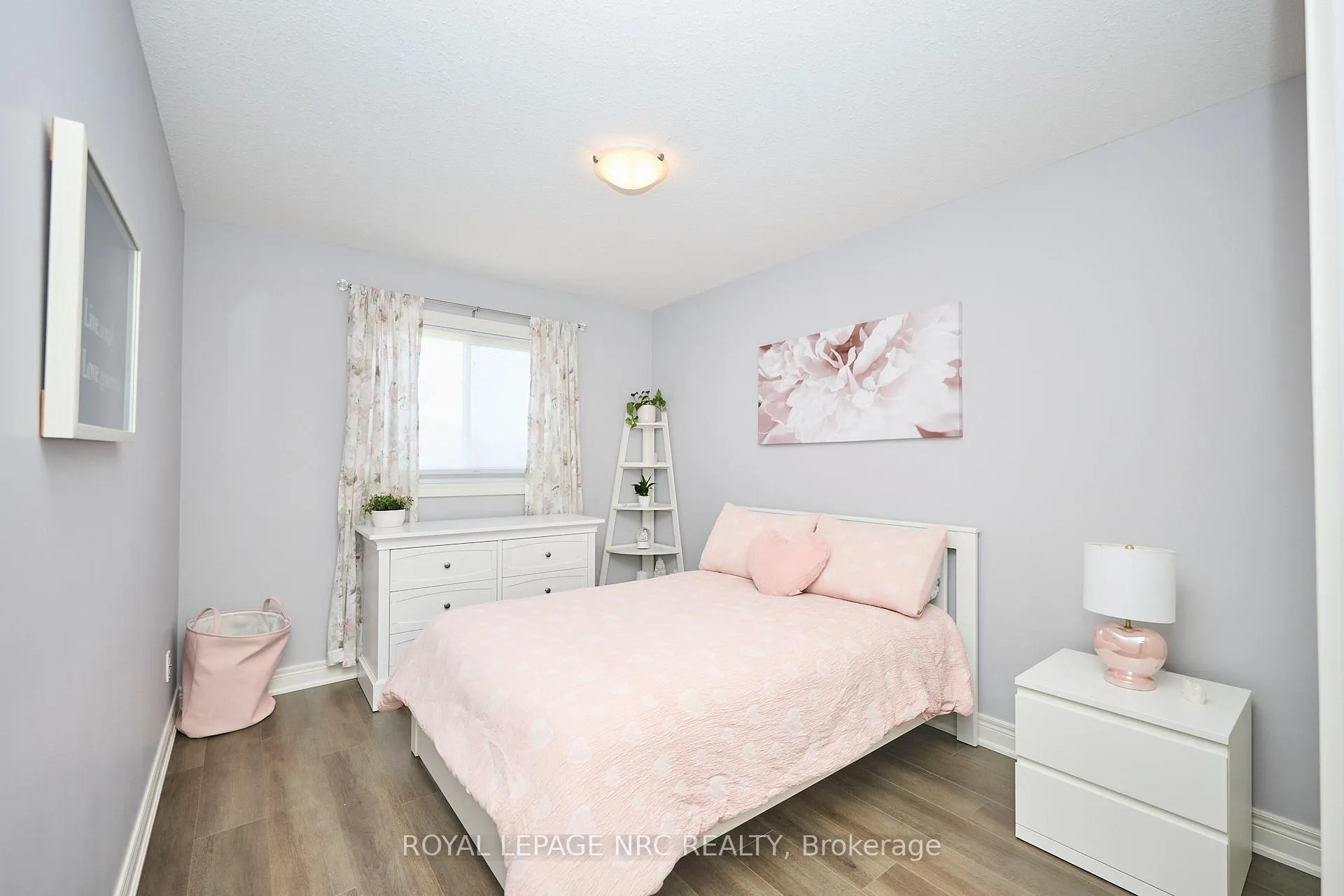 Photo 36 of 118 Roselawn Crescent, Welland, Coyle Creek — HOMEH