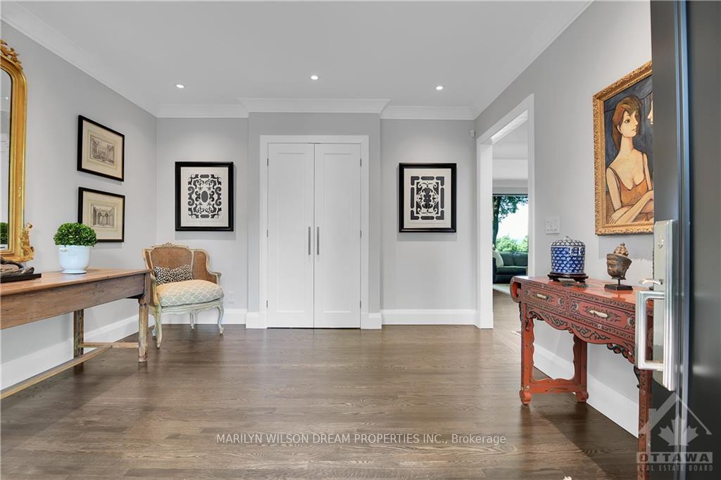 Photo 7 of 10 Rothwell Drive, Ottawa, Rothwell Heights — HOMEH