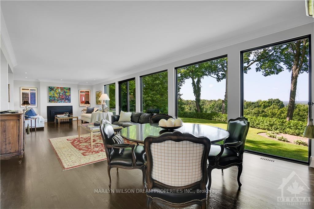 Photo 8 of 10 Rothwell Drive, Ottawa, Rothwell Heights — HOMEH