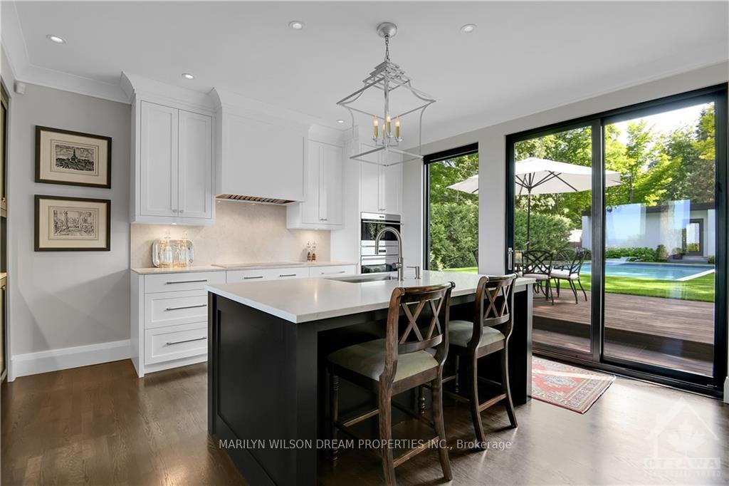Photo 15 of 10 Rothwell Drive, Ottawa, Rothwell Heights — HOMEH