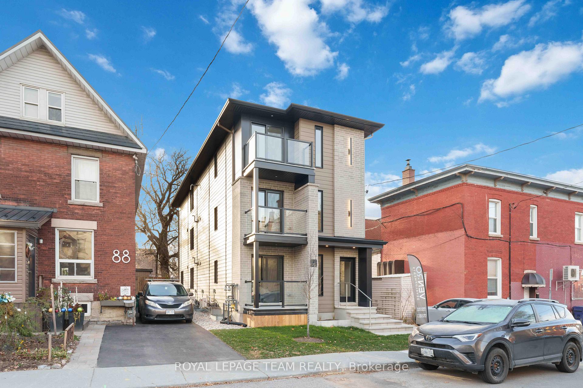 Photo 1 of Unit 3, 90 Elm Street, Ottawa, West Centre Town — HOMEH
