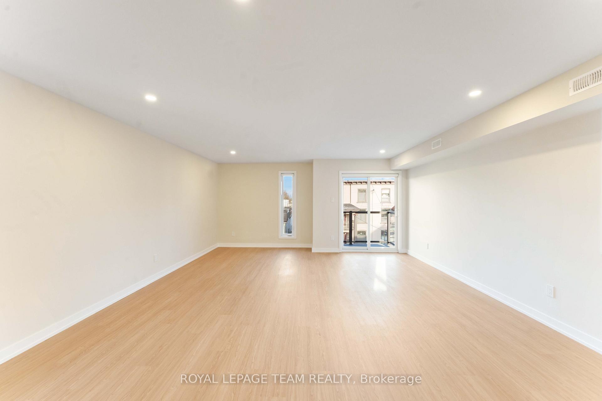 Photo 11 of Unit 3, 90 Elm Street, Ottawa, West Centre Town — HOMEH