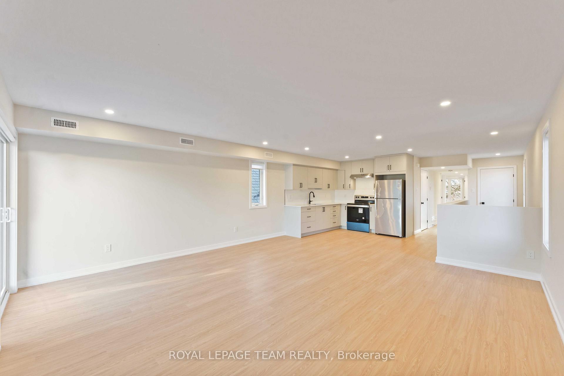 Photo 12 of Unit 3, 90 Elm Street, Ottawa, West Centre Town — HOMEH