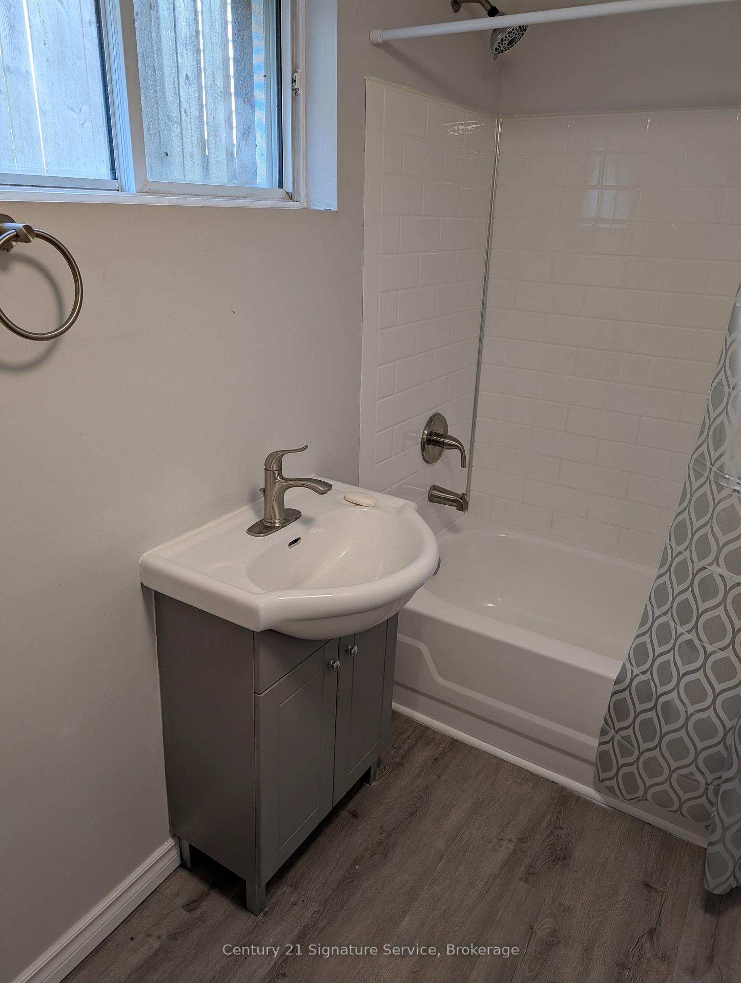 Photo 13 of Unit Lower Level, 71 Commercial Street, Welland, Lincoln/Crowland — HOMEH