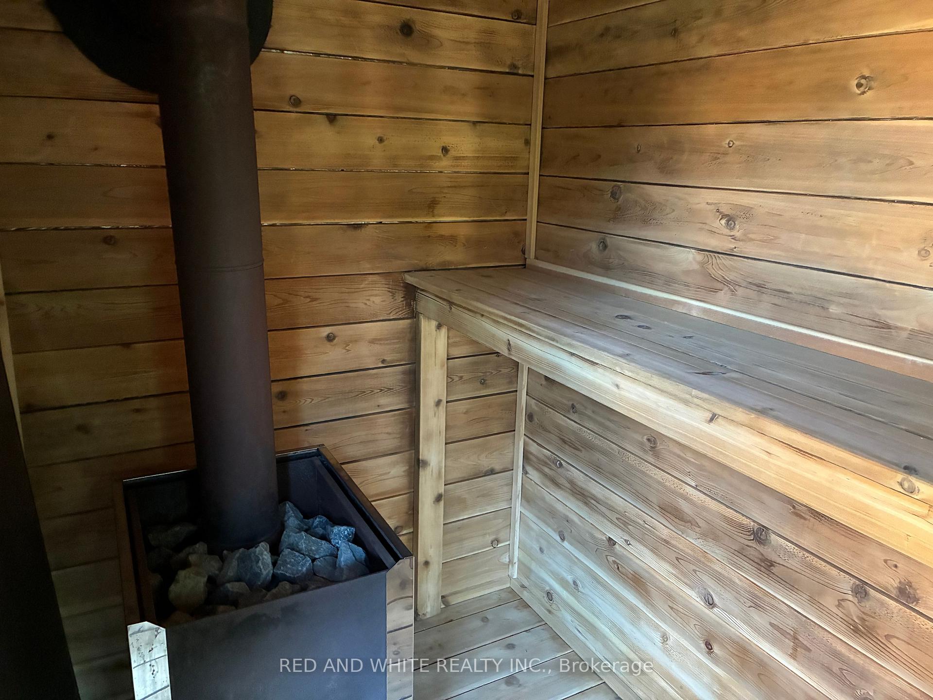 Photo 46 of 210 Northlake Drive, Waterloo, North Lakeshore — HOMEH