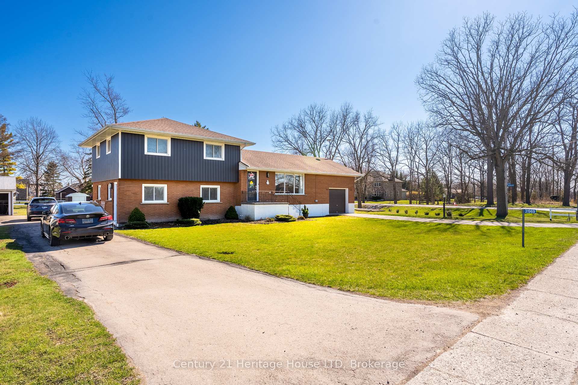 Photo 3 of 31969 Feeder Road W, Wainfleet, Marshville/Winger — HOMEH