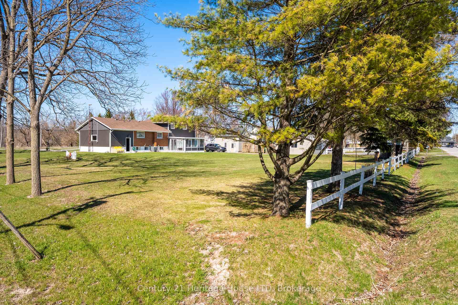 Photo 38 of 31969 Feeder Road W, Wainfleet, Marshville/Winger — HOMEH