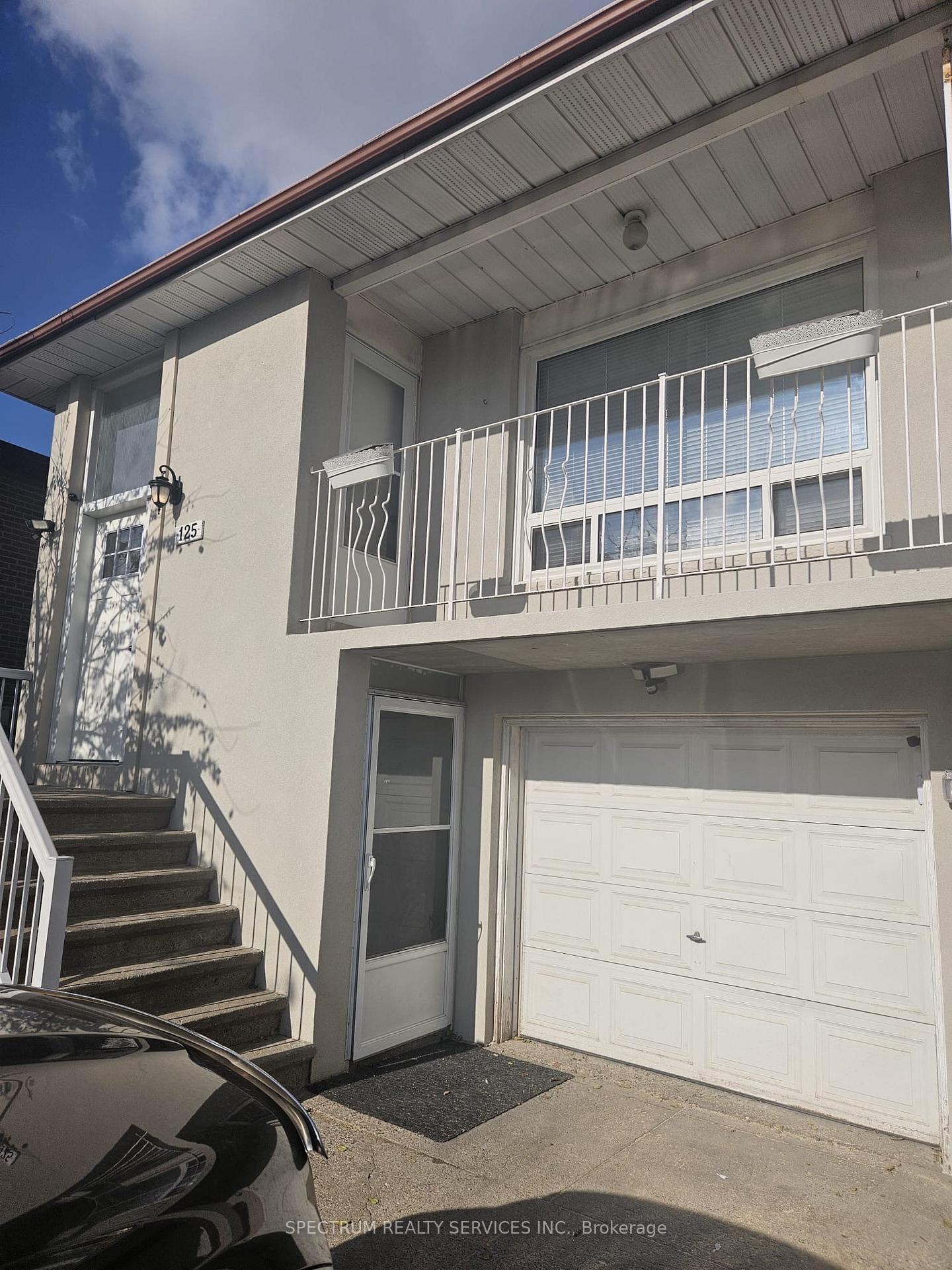 Photo 1 of Unit #UPPER, 125 Albany Drive, Vaughan, West Woodbridge — HOMEH