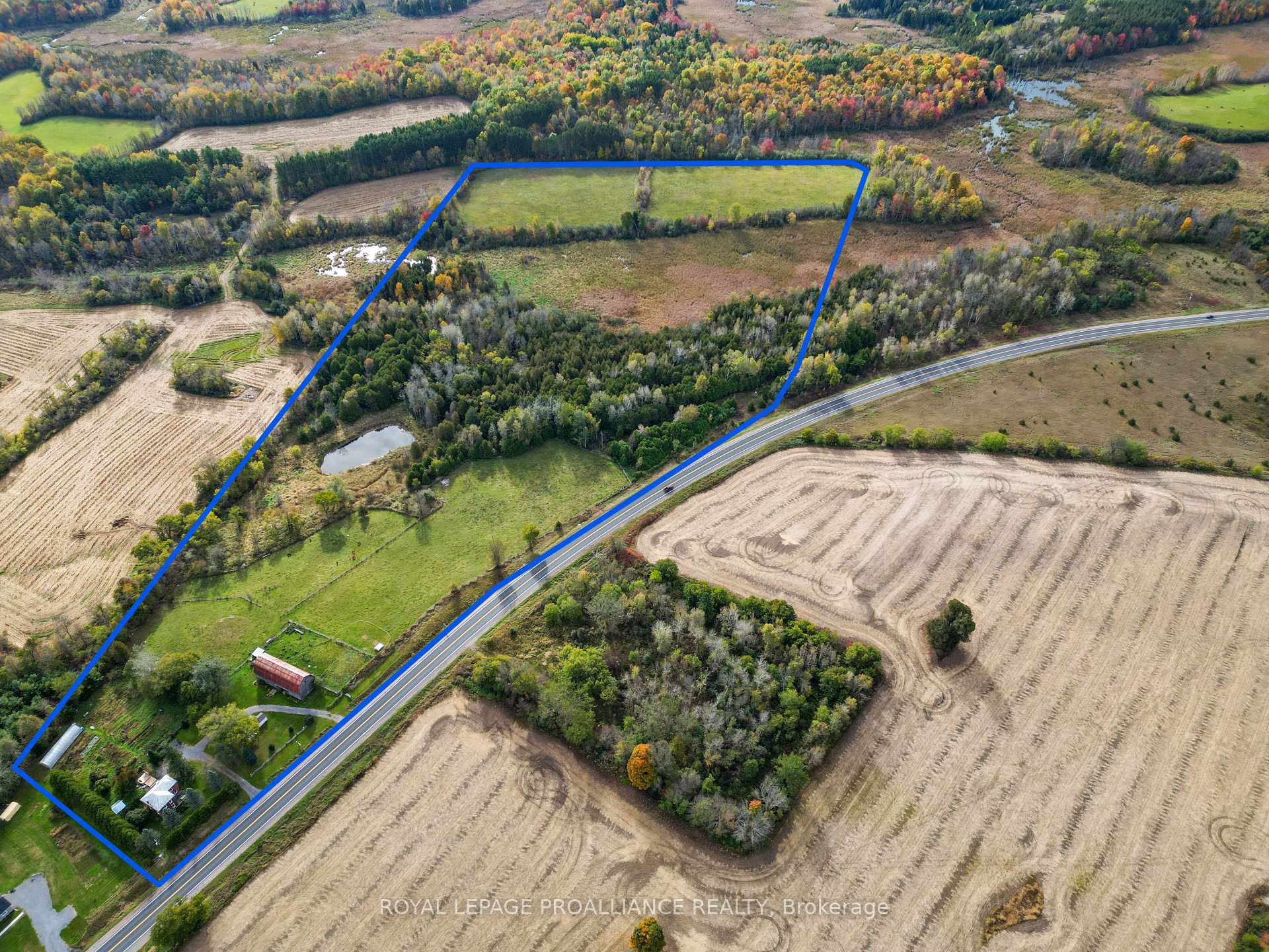 Photo 2 of 5244 Highway 37, Tweed, Hungerford (Twp) — HOMEH