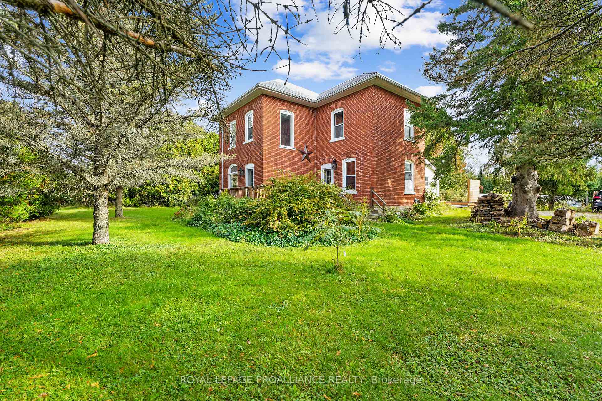 Photo 3 of 5244 Highway 37, Tweed, Hungerford (Twp) — HOMEH