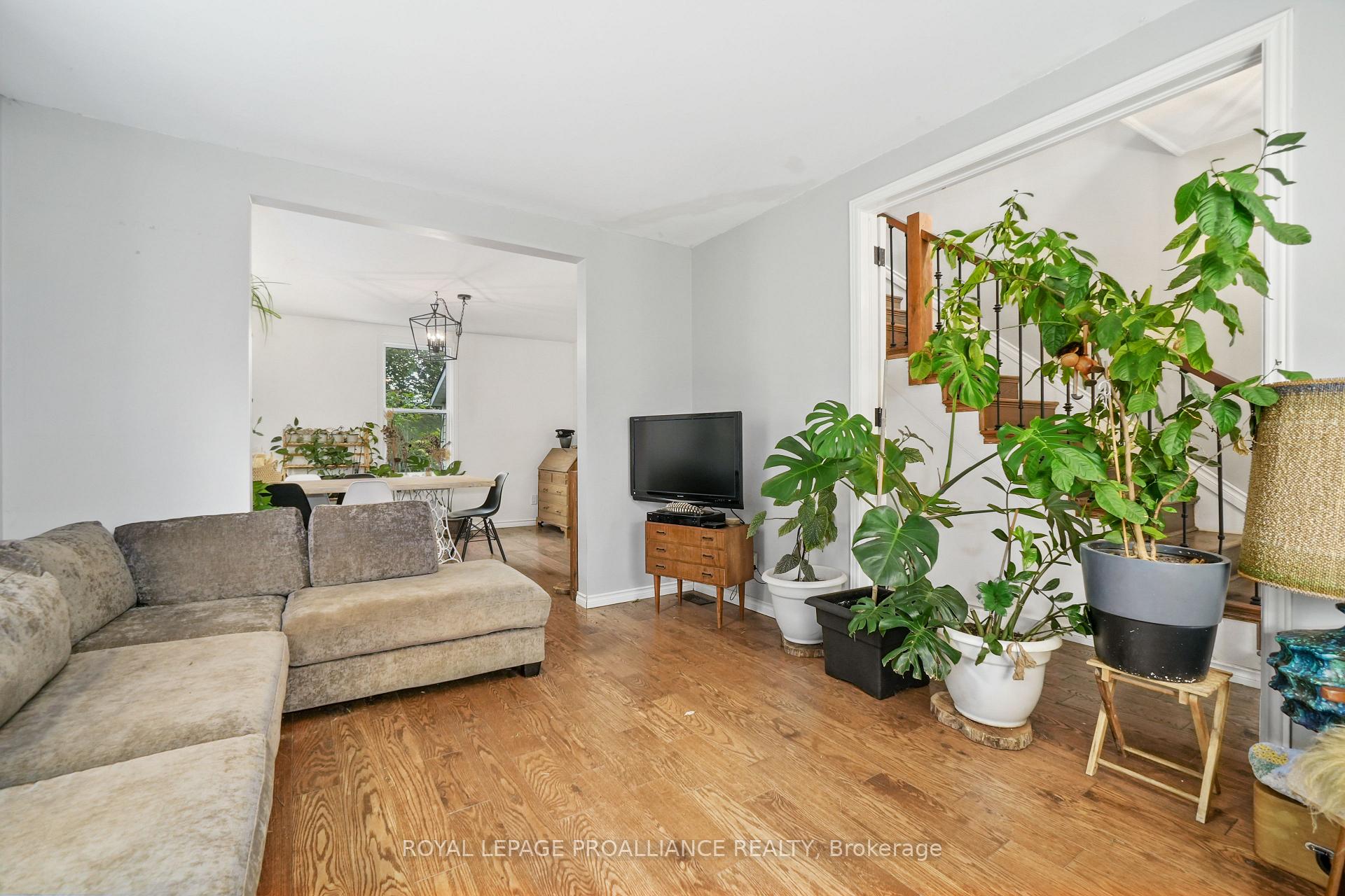 Photo 11 of 5244 Highway 37, Tweed, Hungerford (Twp) — HOMEH