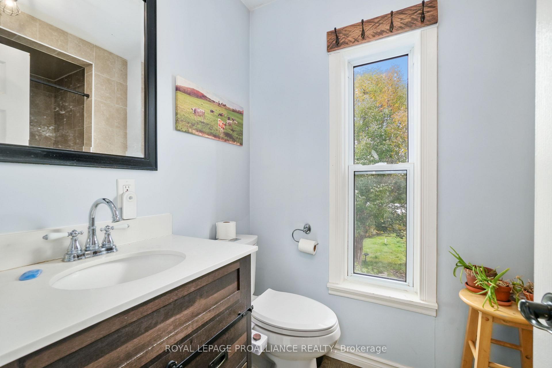 Photo 20 of 5244 Highway 37, Tweed, Hungerford (Twp) — HOMEH