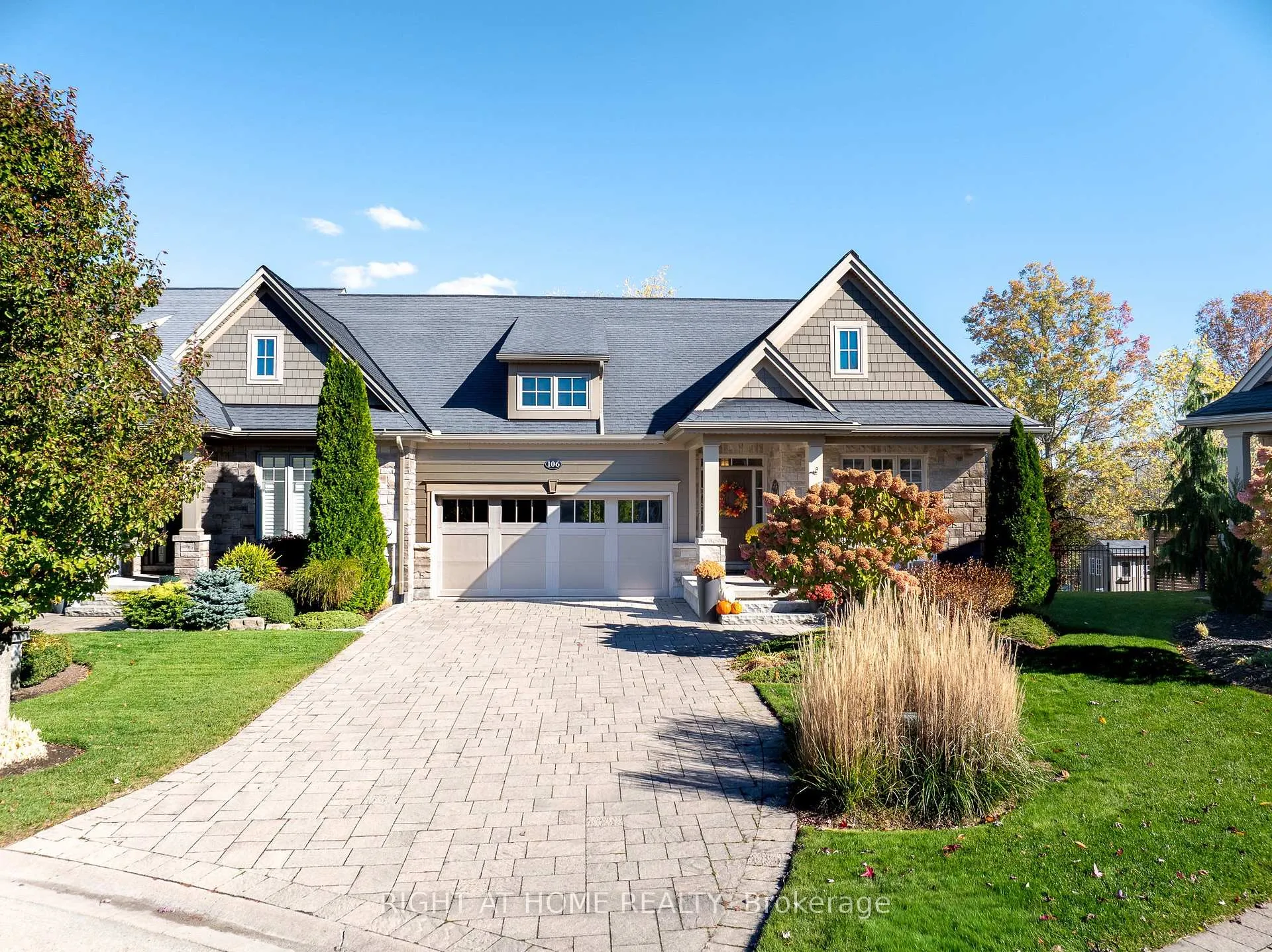 Photo 2 of 106 Coyle Court, Welland, Coyle Creek — HOMEH