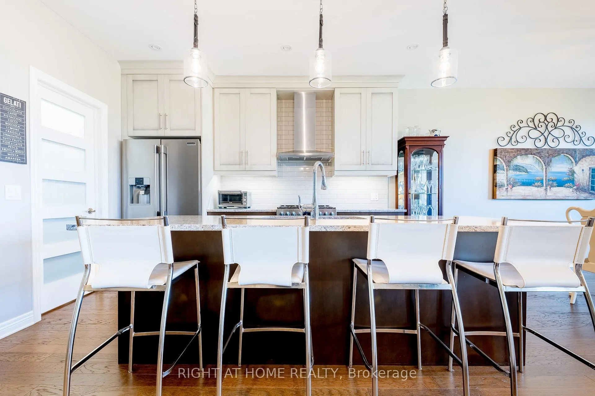 Photo 11 of 106 Coyle Court, Welland, Coyle Creek — HOMEH