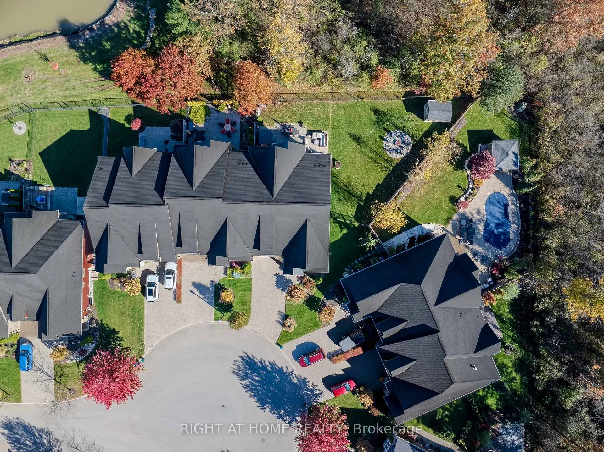 Photo 38 of 106 Coyle Court, Welland, Coyle Creek — HOMEH