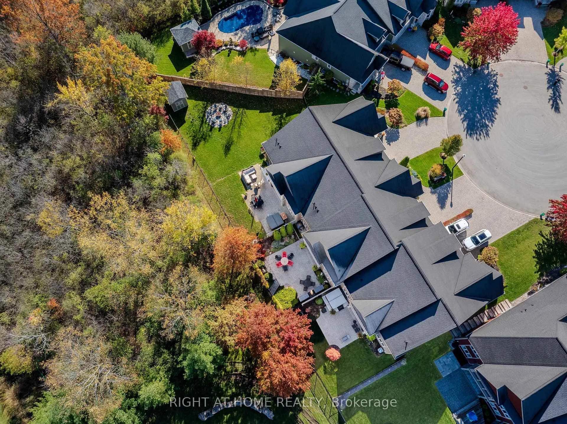 Photo 39 of 106 Coyle Court, Welland, Coyle Creek — HOMEH