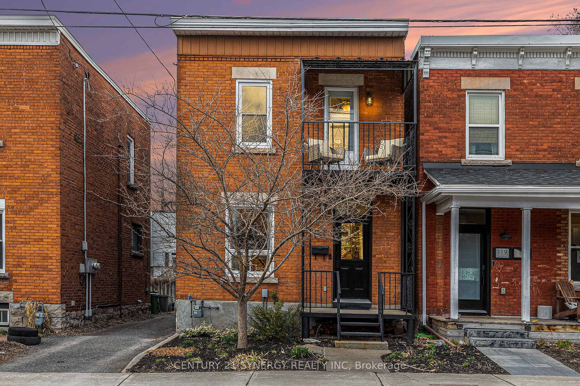 Photo 1 of 121 Spruce Street, Ottawa, West Centre Town — HOMEH