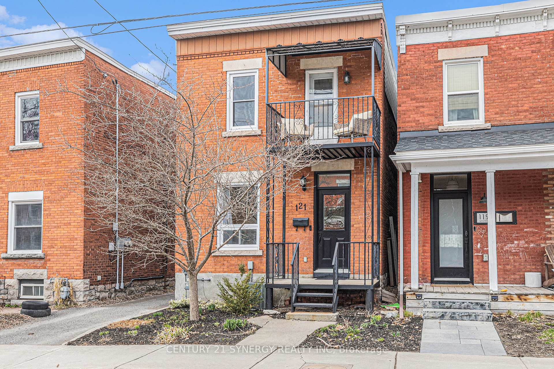 Photo 2 of 121 Spruce Street, Ottawa, West Centre Town — HOMEH