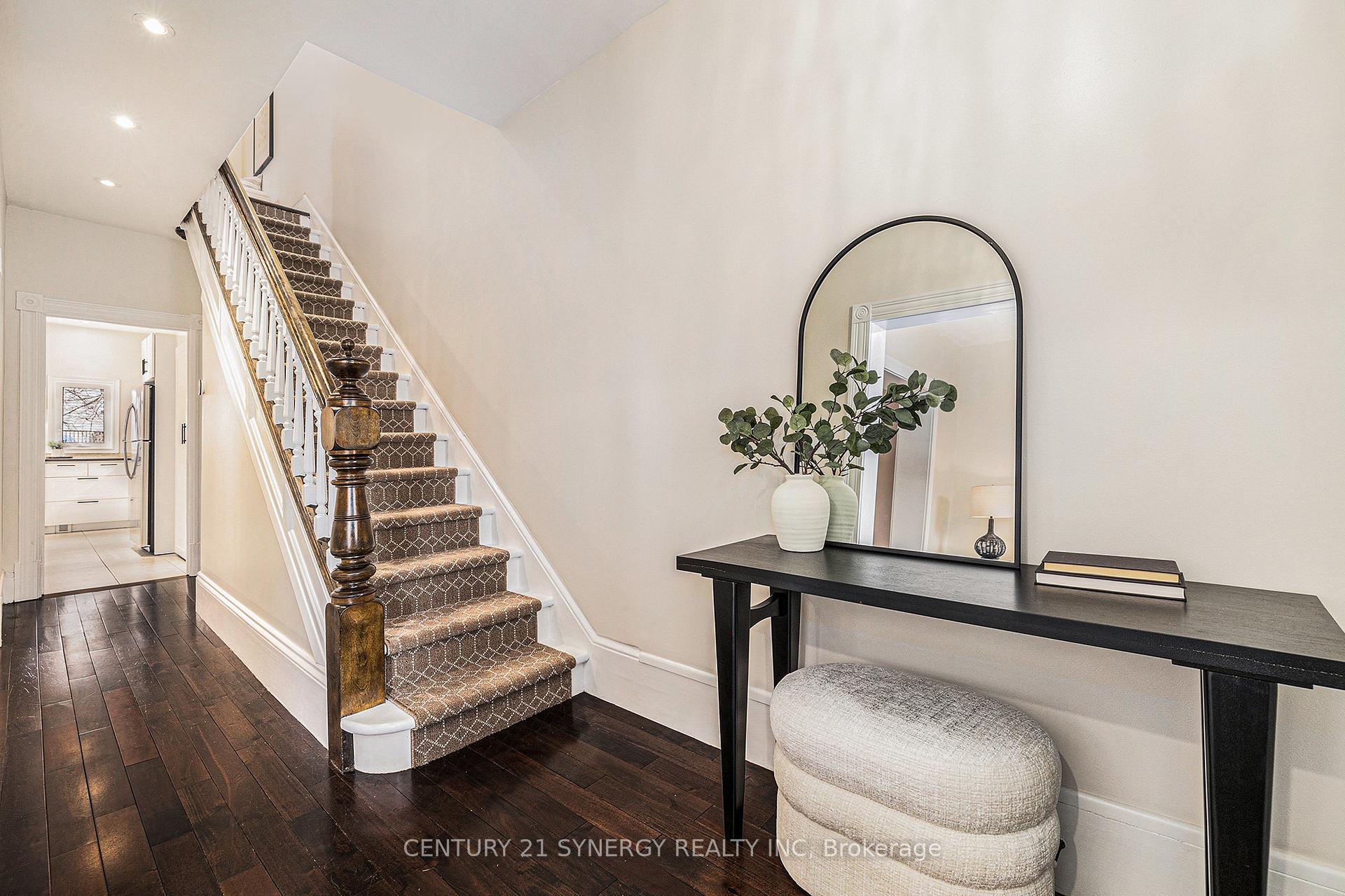 Photo 19 of 121 Spruce Street, Ottawa, West Centre Town — HOMEH