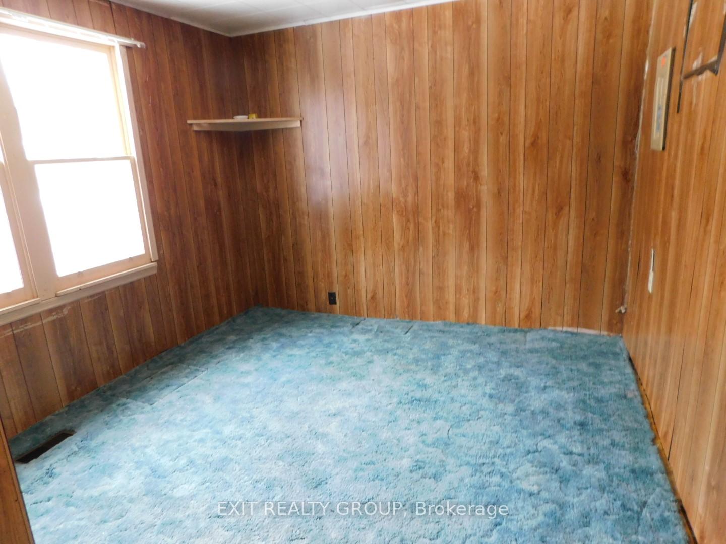 Photo 8 of 46 Hungerford Street, Tweed, Elzevir (Twp) — HOMEH