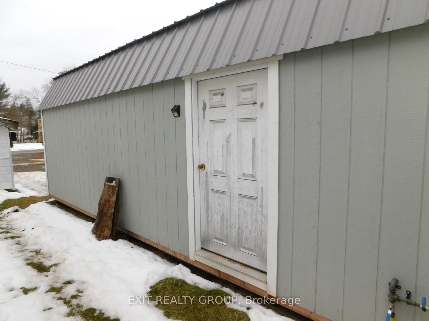 Photo 16 of 46 Hungerford Street, Tweed, Elzevir (Twp) — HOMEH