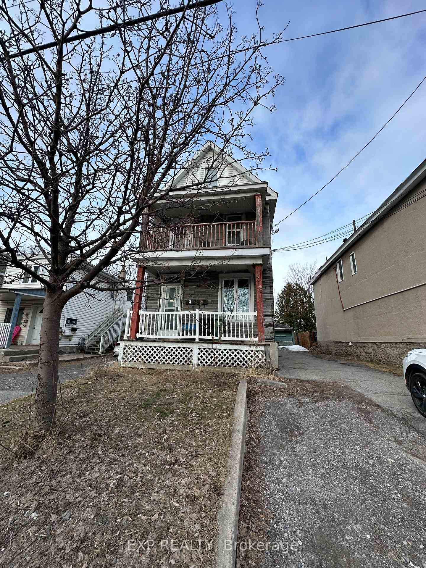 Front of Unit A, 315 Parkdale Avenue