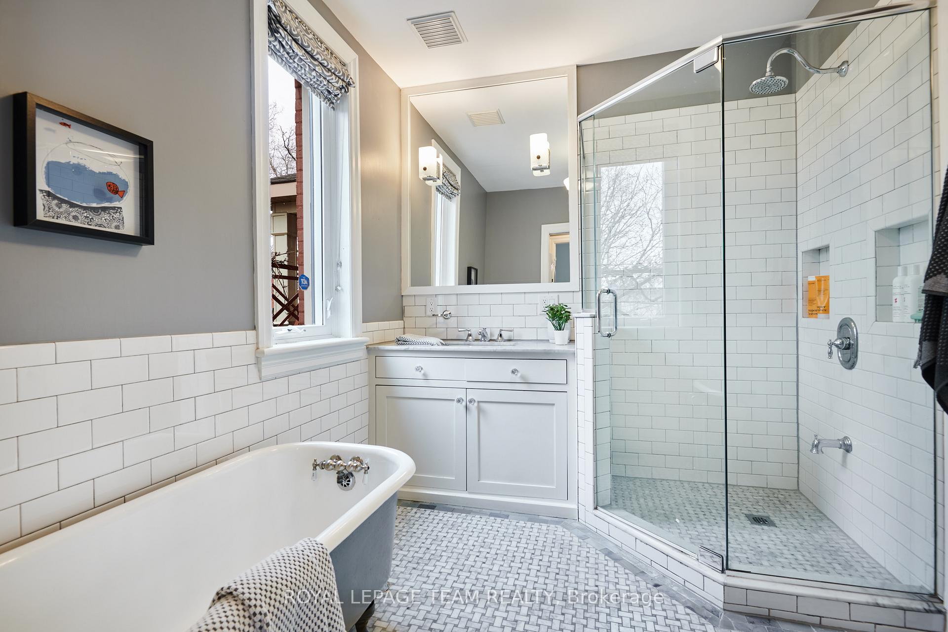 Photo 22 of 41 Fairmont Avenue, Ottawa, Hintonburg — HOMEH