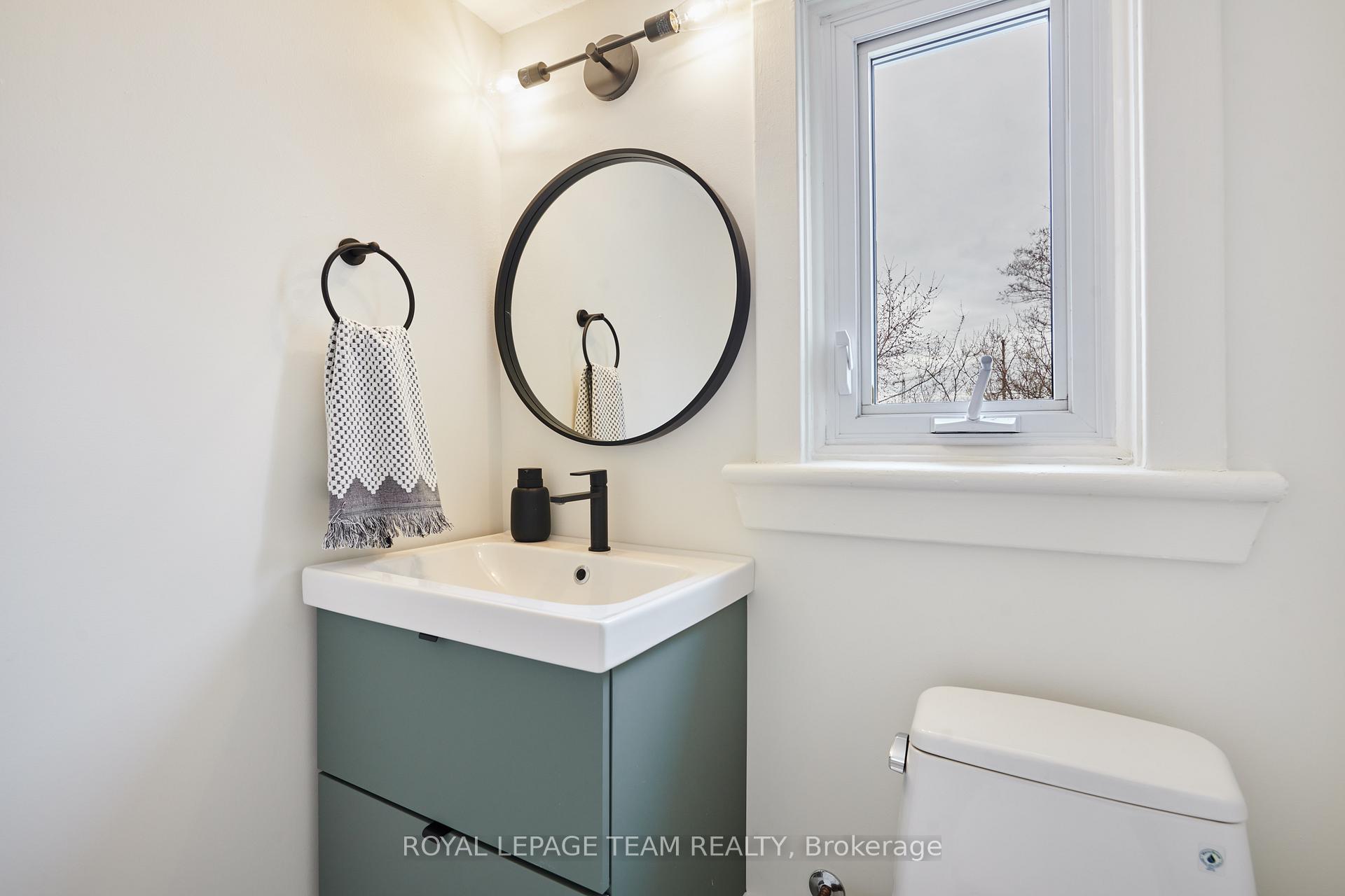 Photo 27 of 41 Fairmont Avenue, Ottawa, Hintonburg — HOMEH